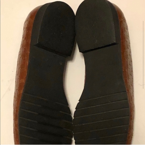 COPY - Cole Haan Women’s Brown Leather Loafers-Size-7 - Picture 2 of 5